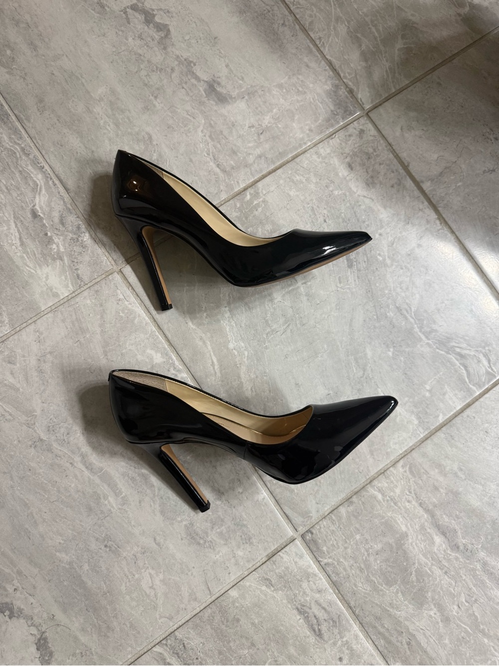 Jessica Simpson Patent Leather Pointed Toe Heels (size 9.5)